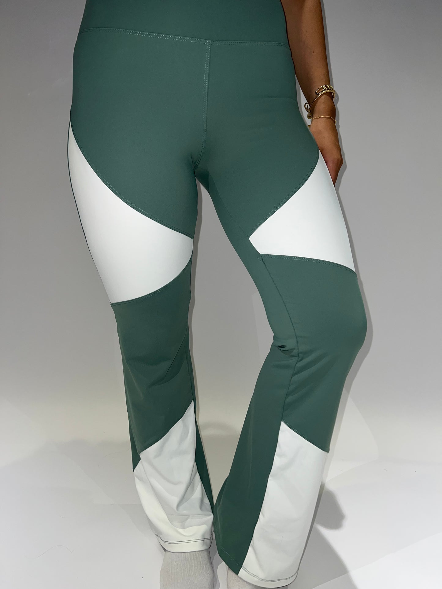 The Core Flared pants